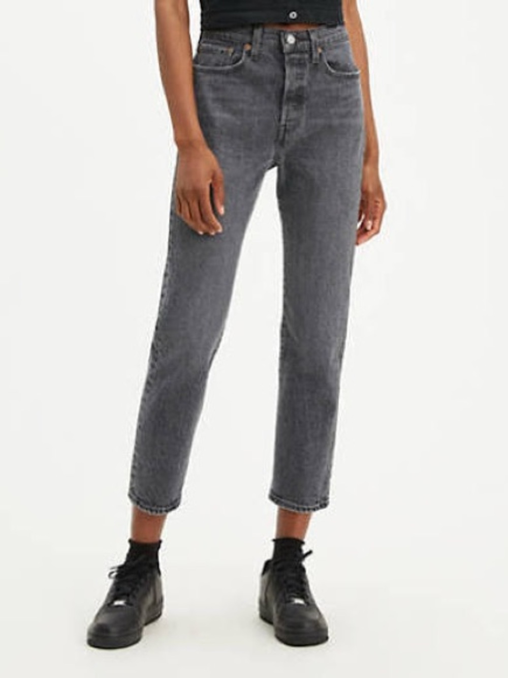 Levi’s wedgie jeans black stone wash -short length